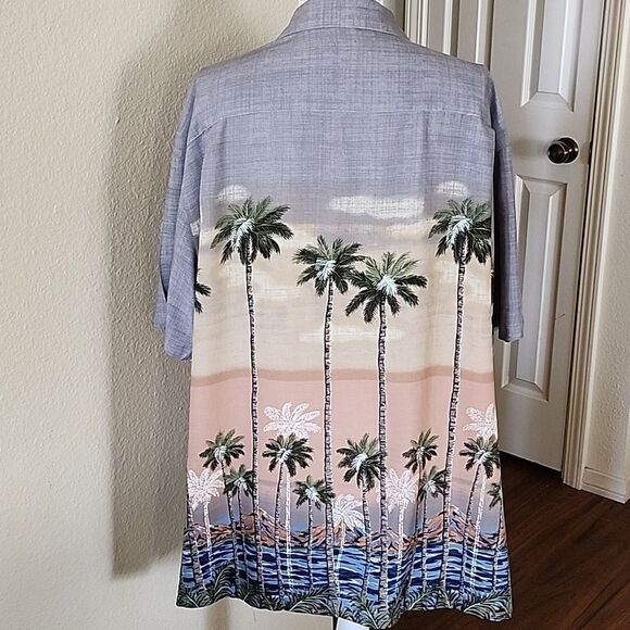 Batik Bay Aloha Shirt - Picture 2 of 3